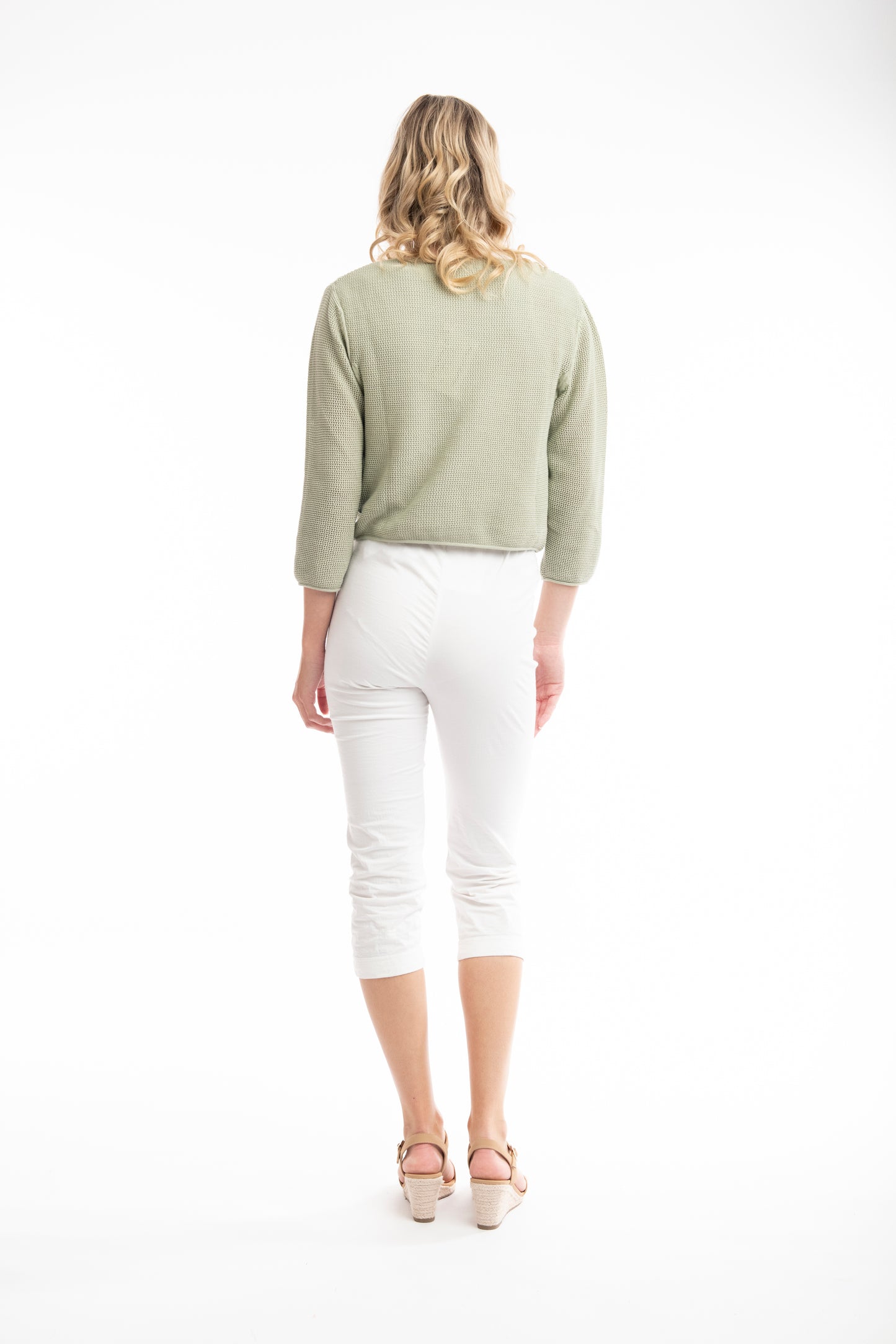 ORIENTIQUE ESSENTIALS KNIT WRAP