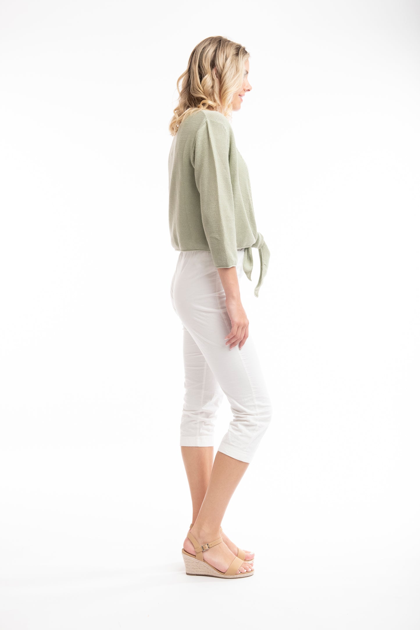 ORIENTIQUE ESSENTIALS KNIT WRAP