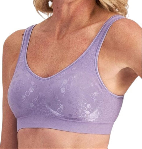 PLAYTEX COMFORT REVOLUTION CONTOUR WIREFREE BRA