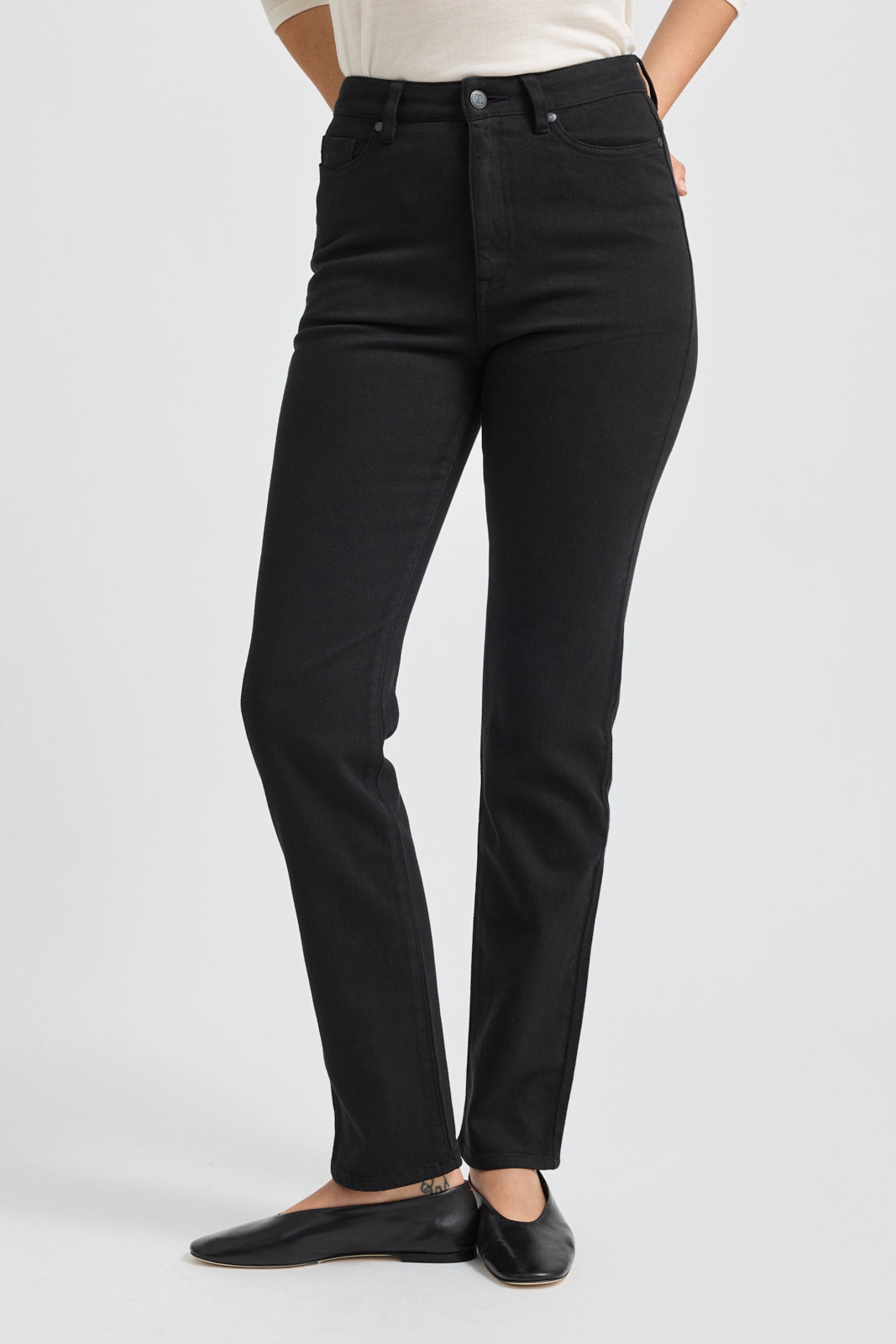 TOORALLIE HIGH RISE STRAIGHT JEAN