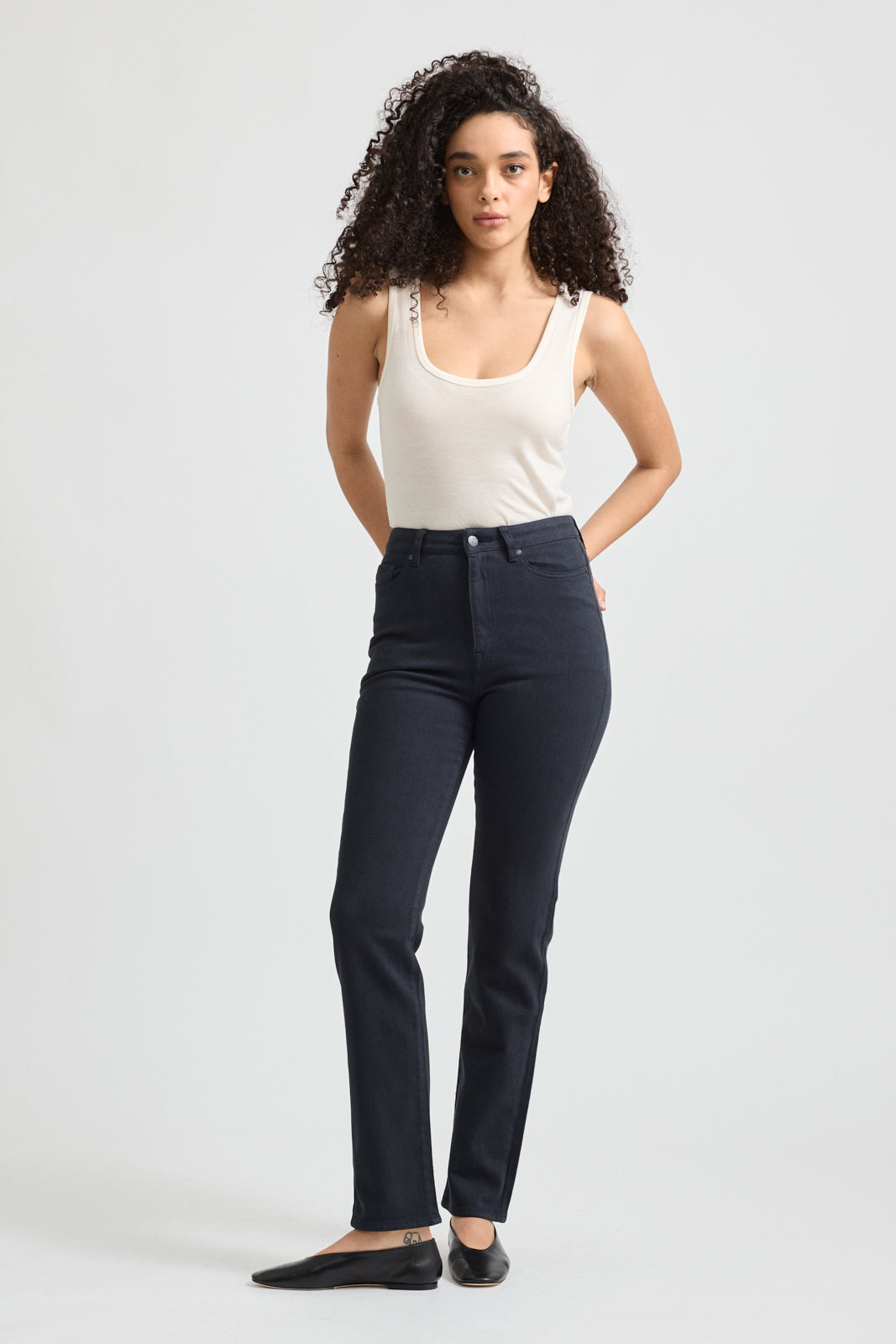 TOORALLIE HIGH RISE STRAIGHT JEAN