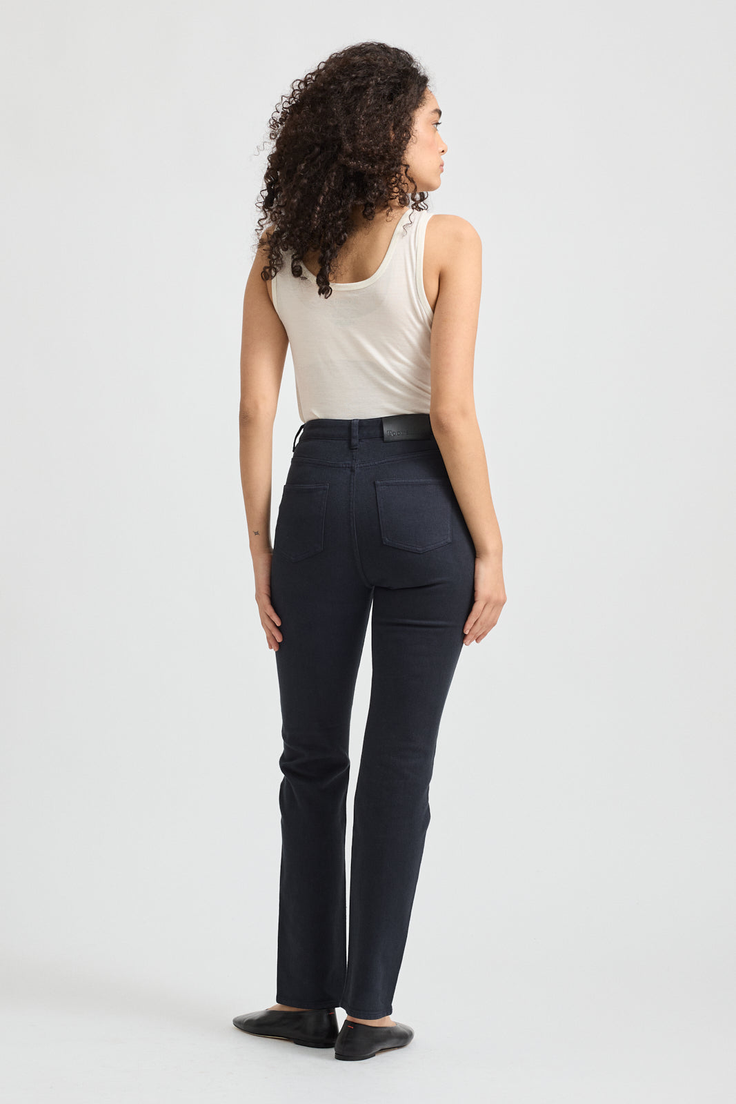 TOORALLIE HIGH RISE STRAIGHT JEAN