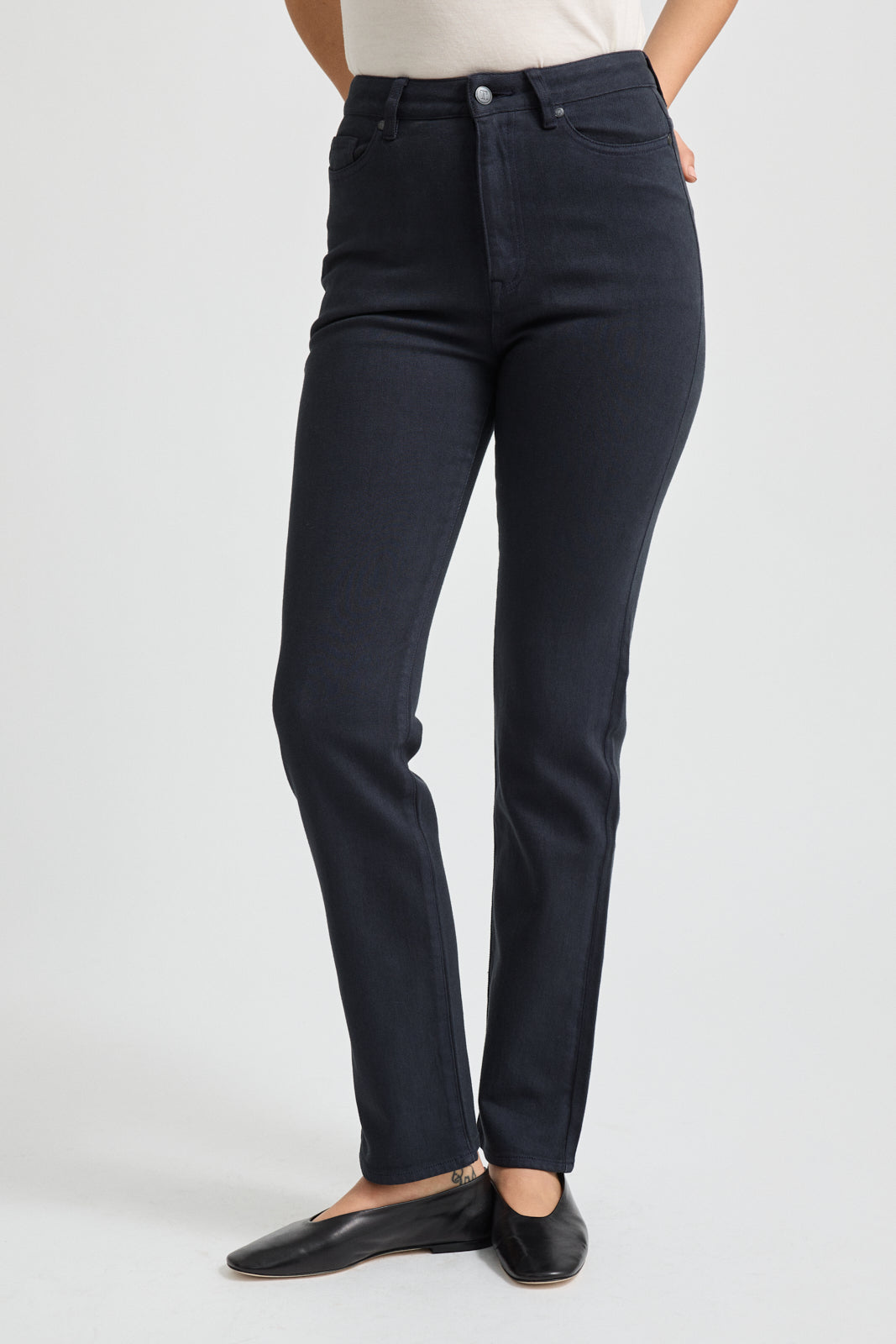 TOORALLIE HIGH RISE STRAIGHT JEAN