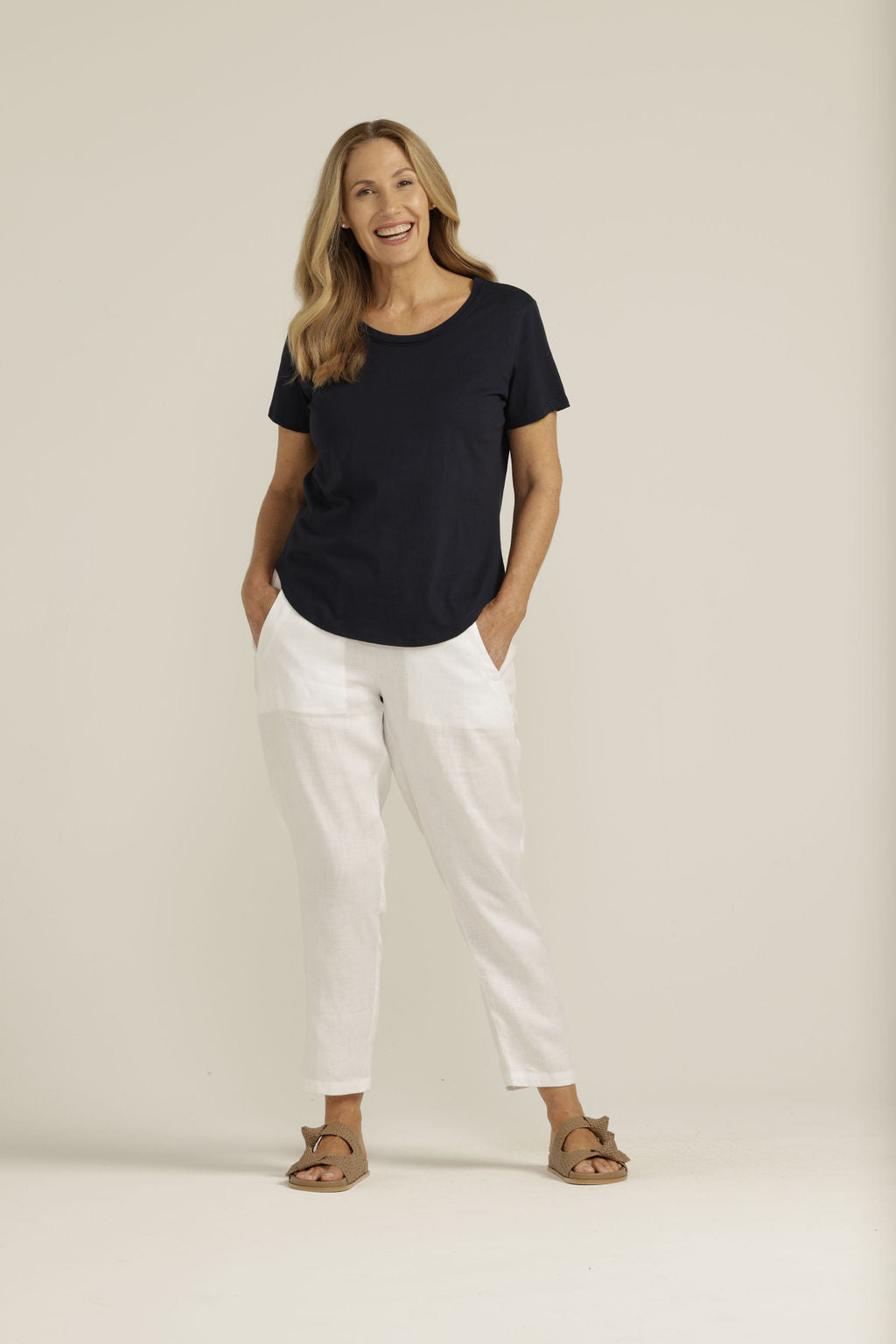 GOONDIWINDI CREW NECK TEE