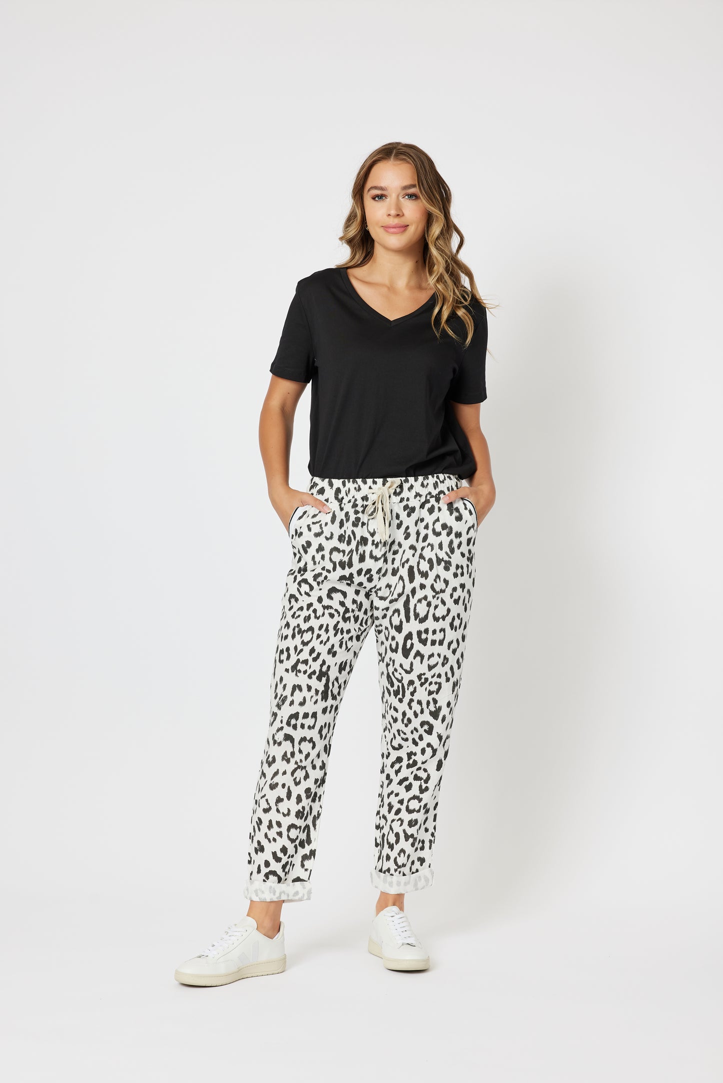 CLARITY ANIMAL PRINT PANT