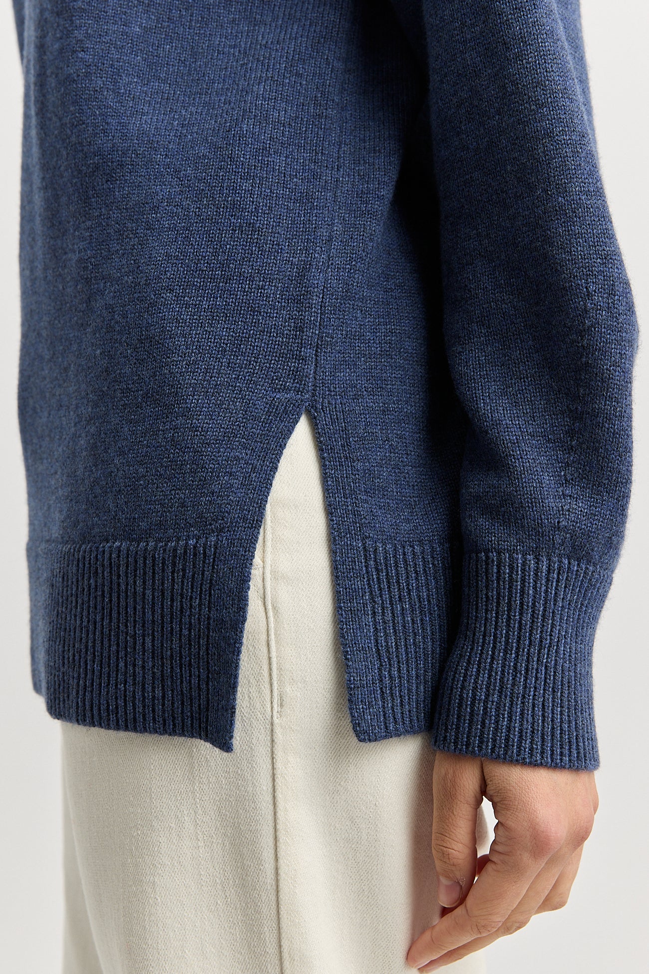 TOORALLIE RELAXED LONGLINE CREW