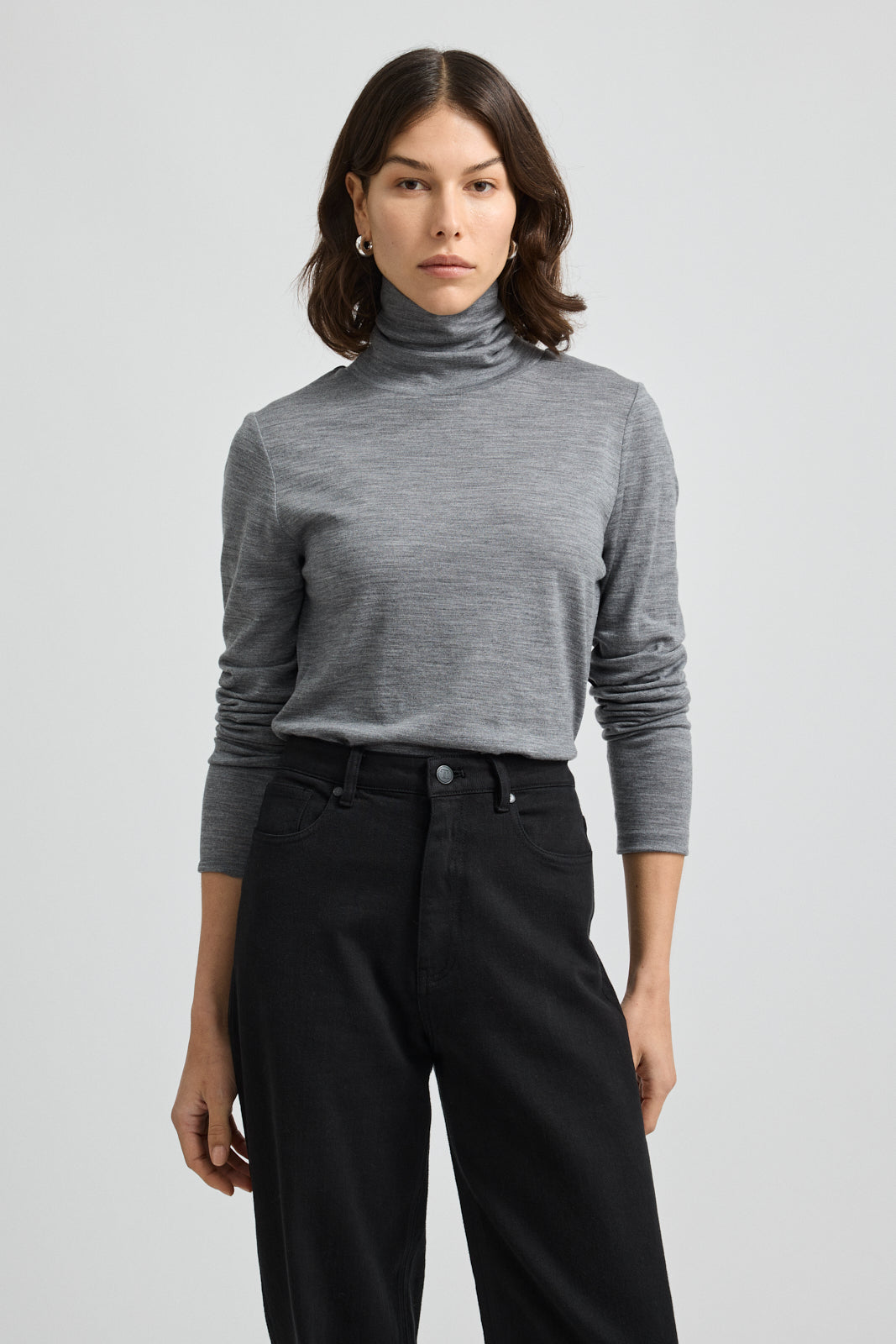 TOORALLIE TURTLE NECK MERINO TEE