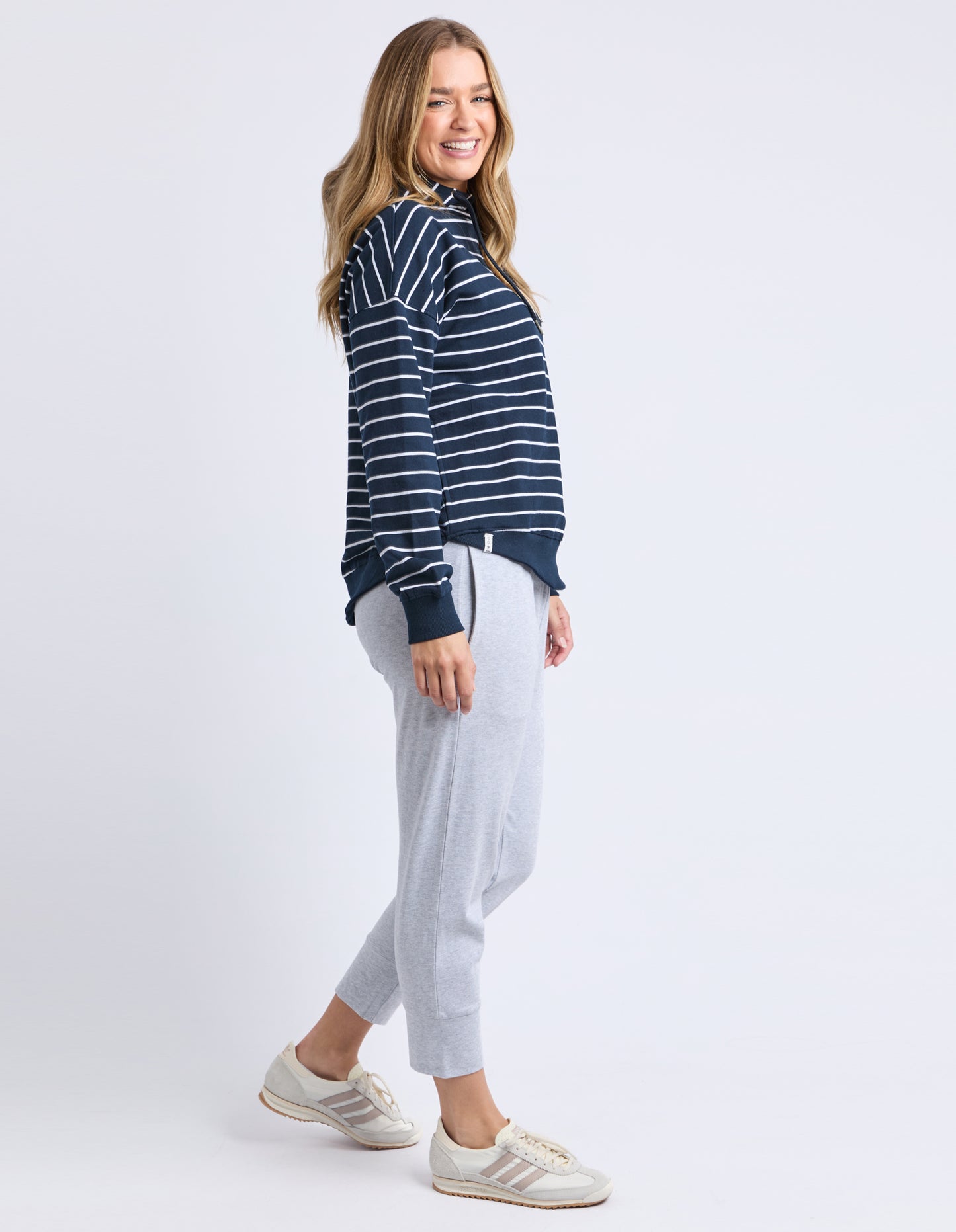 ELM LOUNGER SCOOP HOODIE