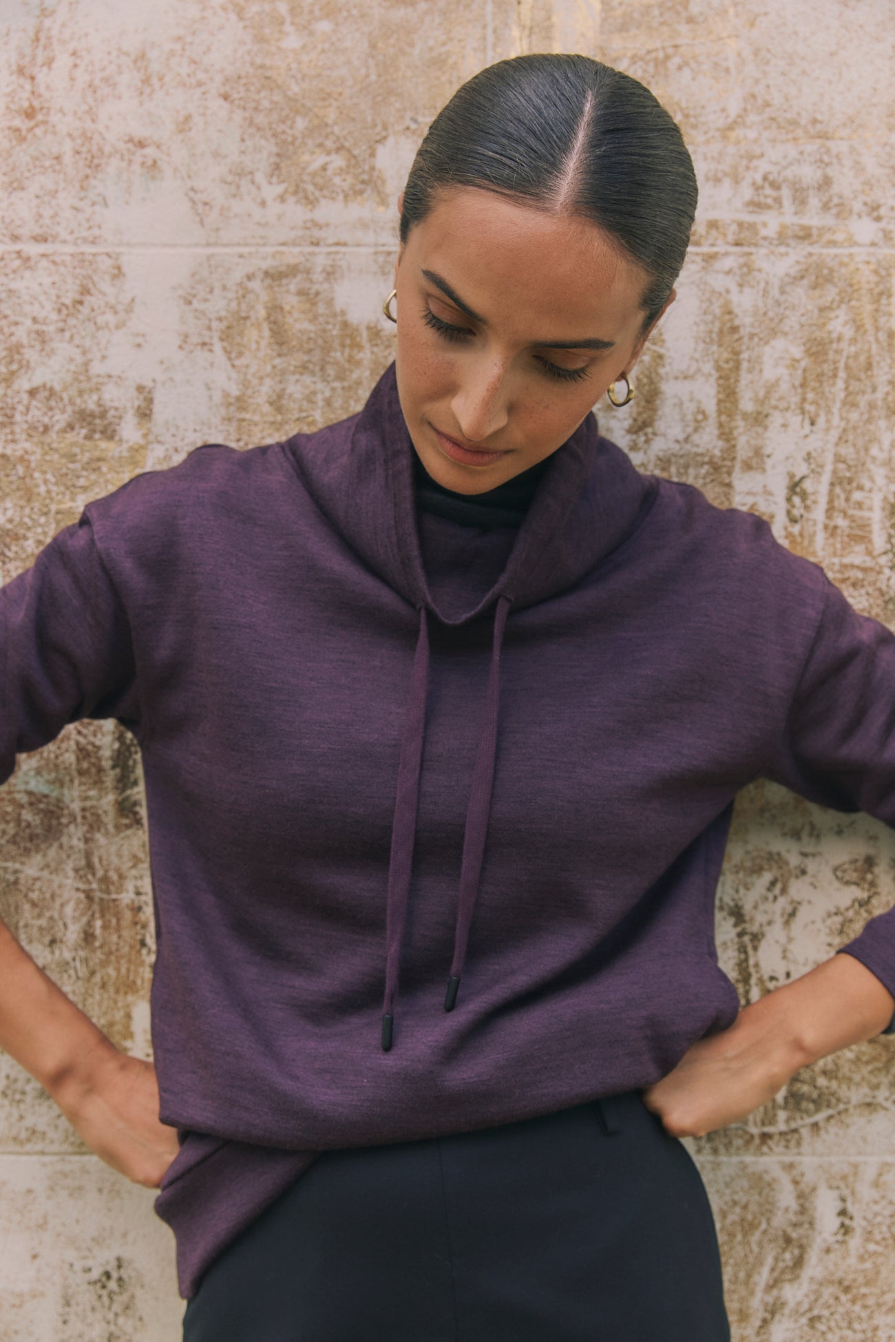 TOORALLIE LOUNGE FUNNEL NECK
