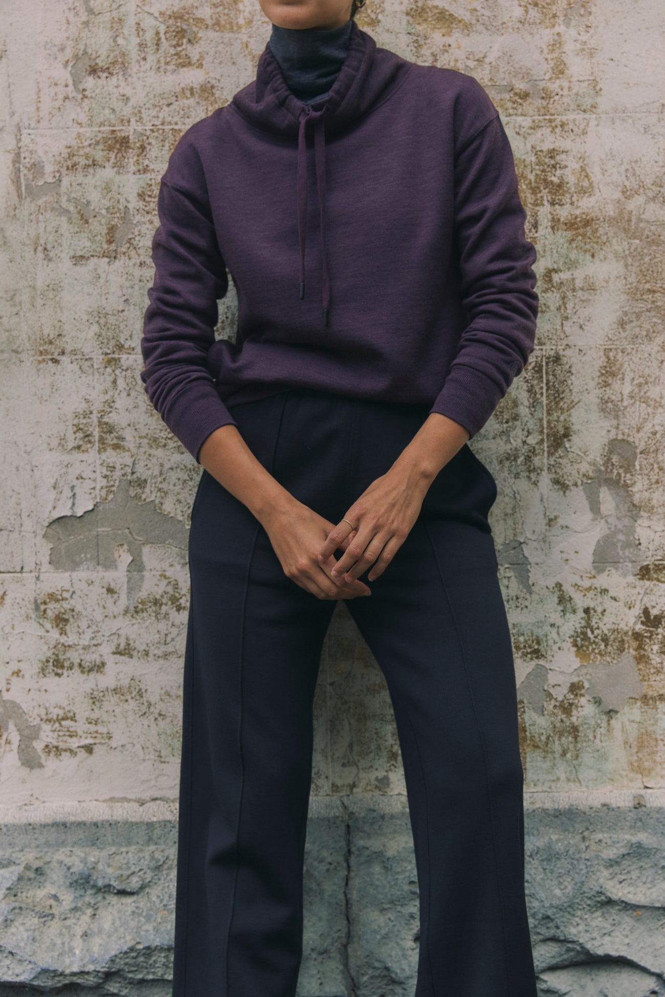 TOORALLIE LOUNGE FUNNEL NECK