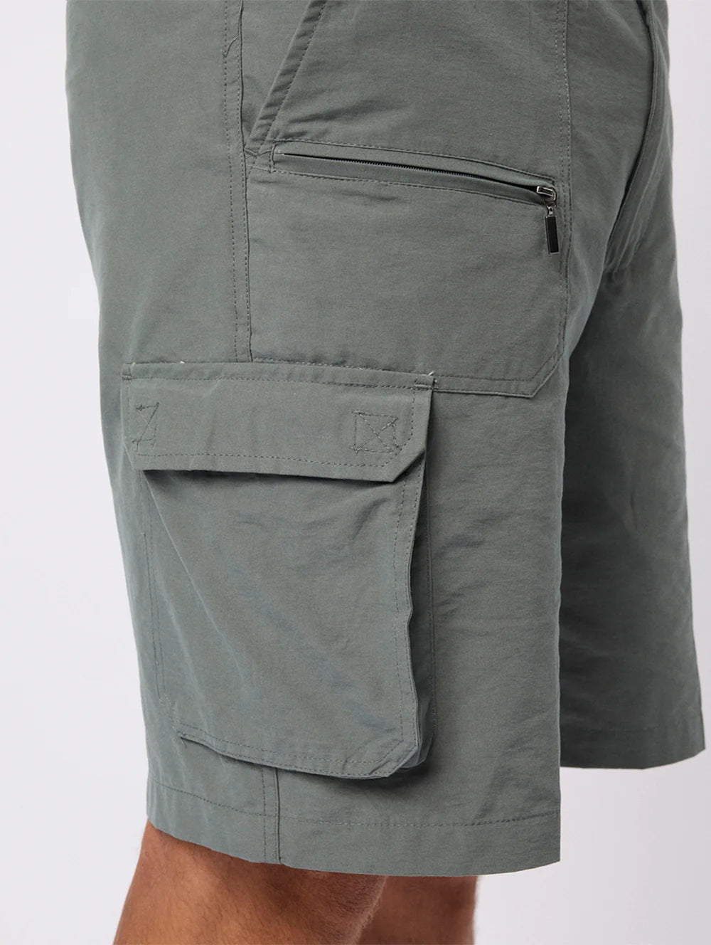 BREAKAWAY WOODBURY CARGO SHORT