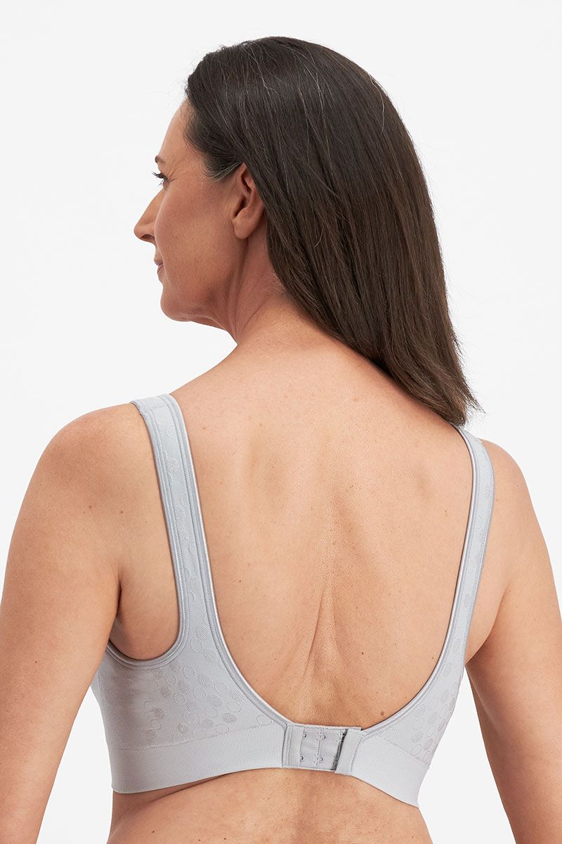 PLAYTEX COMFORT REVOLUTION CONTOUR WIREFREE BRA