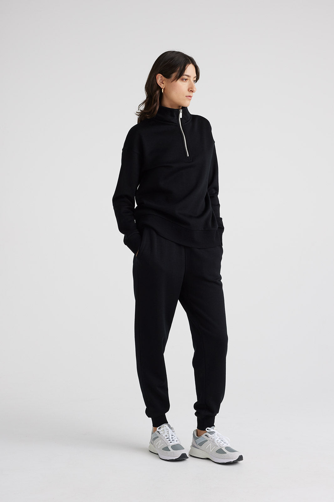 TOORALLIE LOUNGE ZIP COLLAR