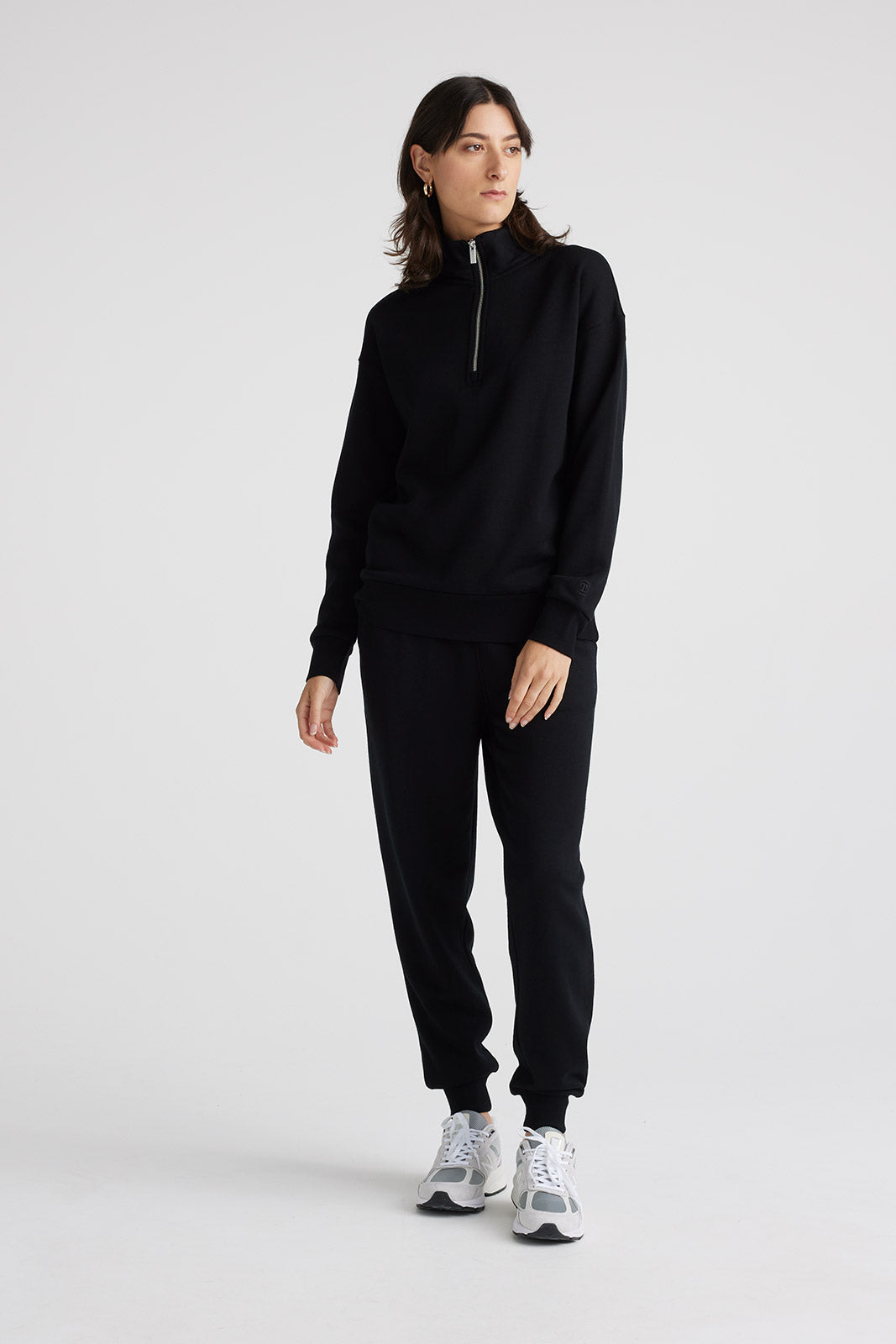TOORALLIE LOUNGE ZIP COLLAR