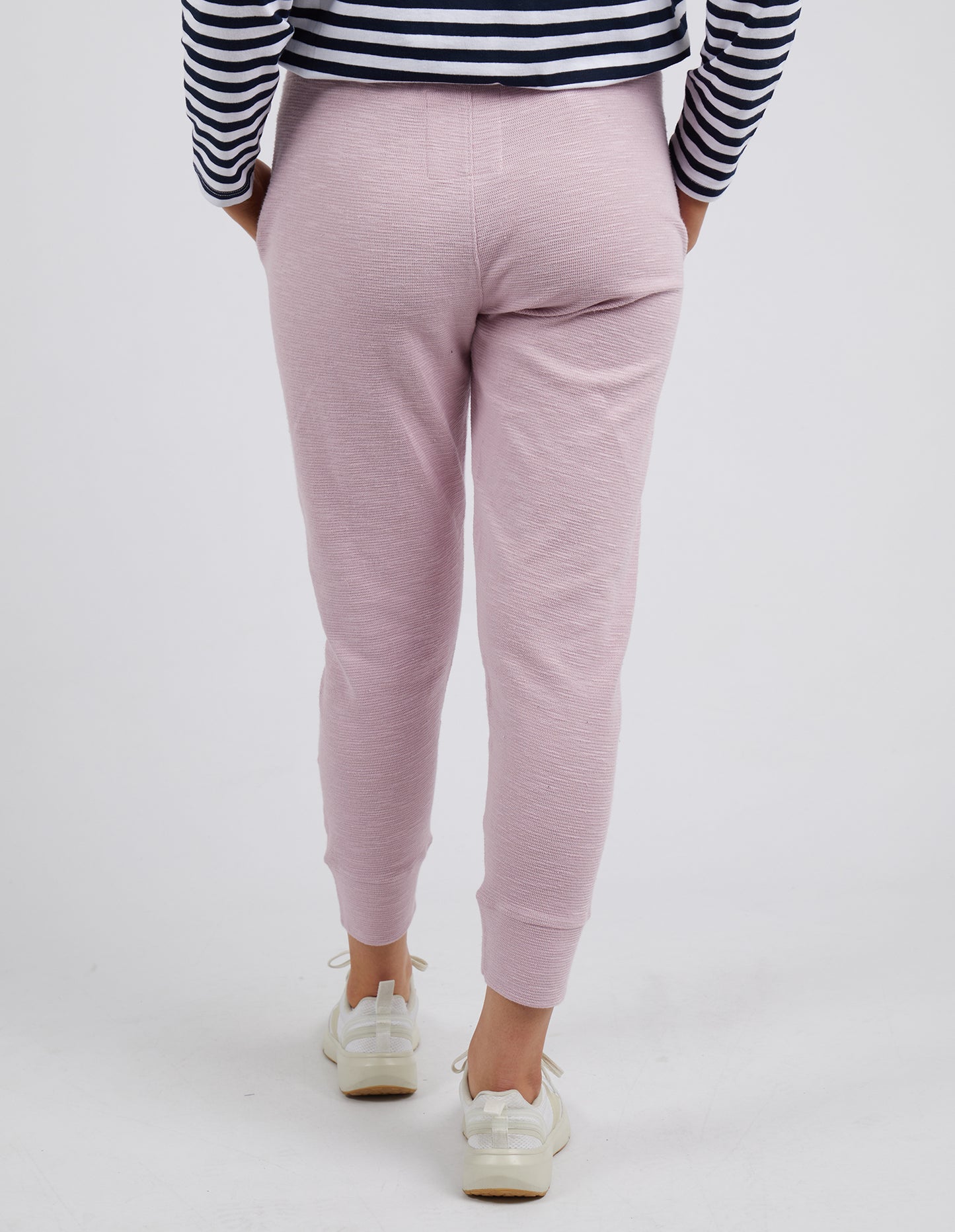 ELM AVERY PANT