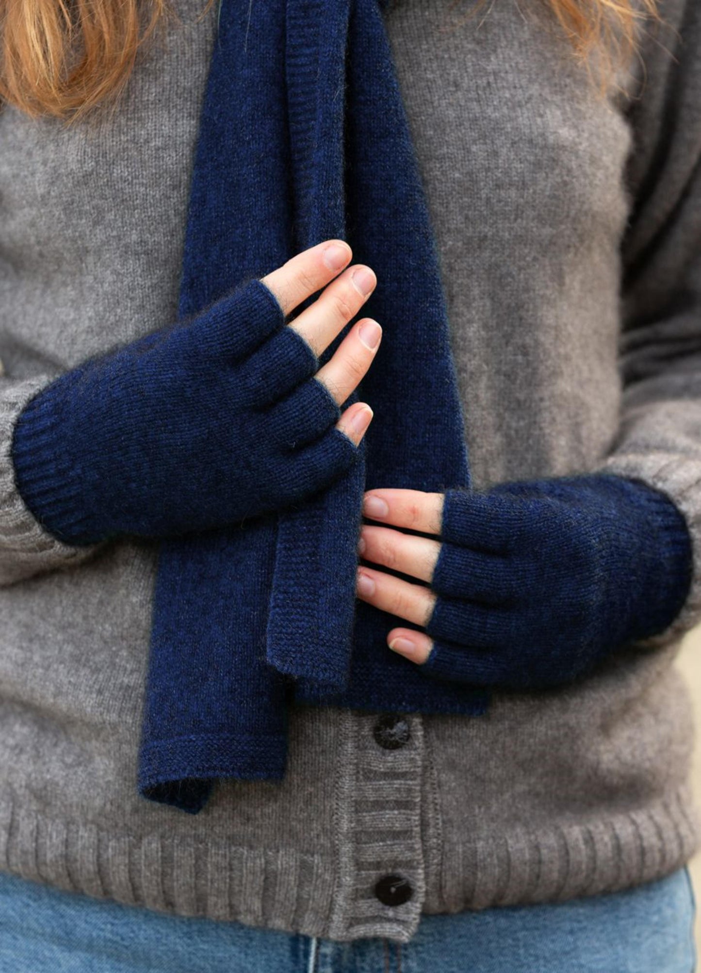 NOBLE WILDE FINGERLESS GLOVE