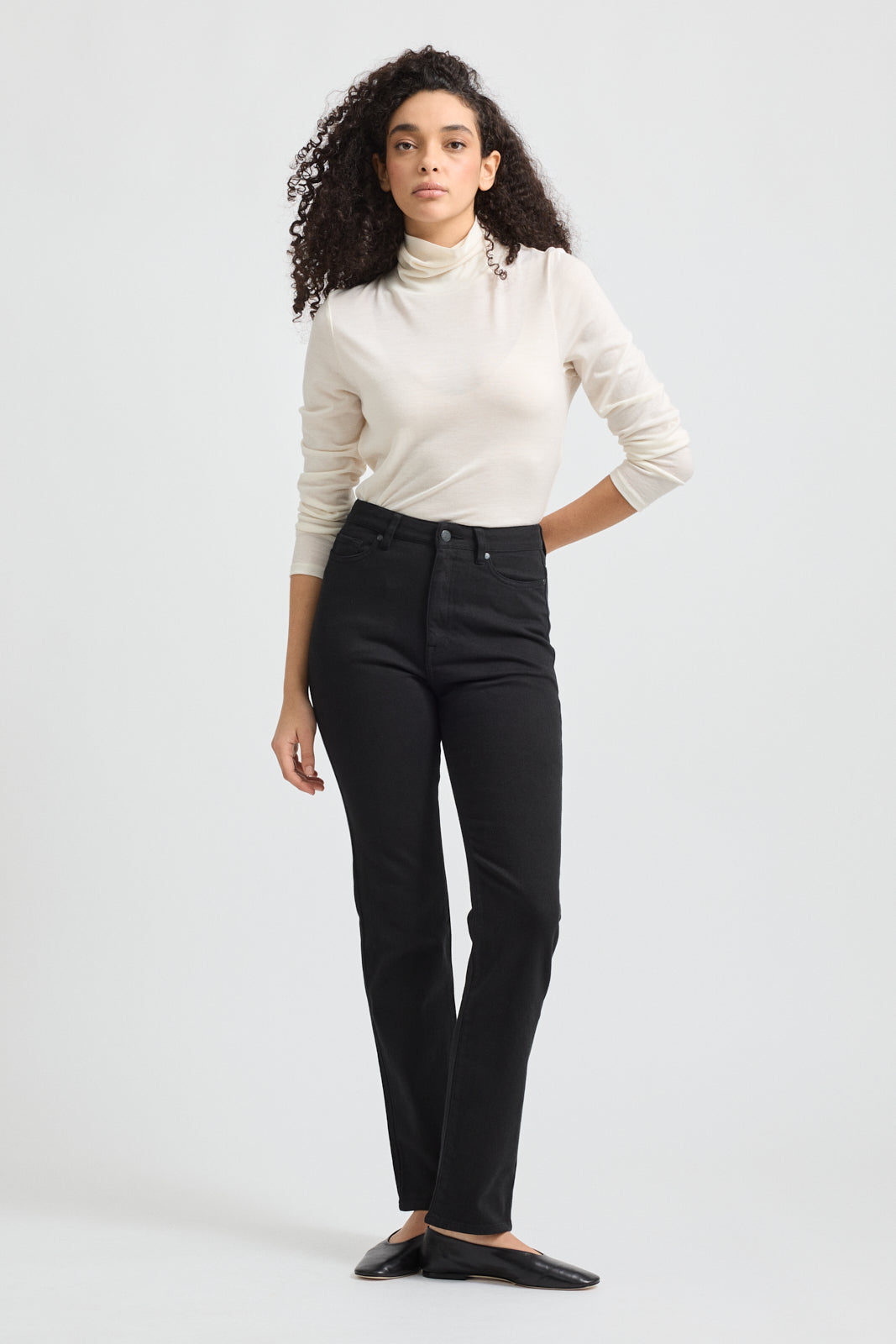 TOORALLIE HIGH RISE STRAIGHT JEAN