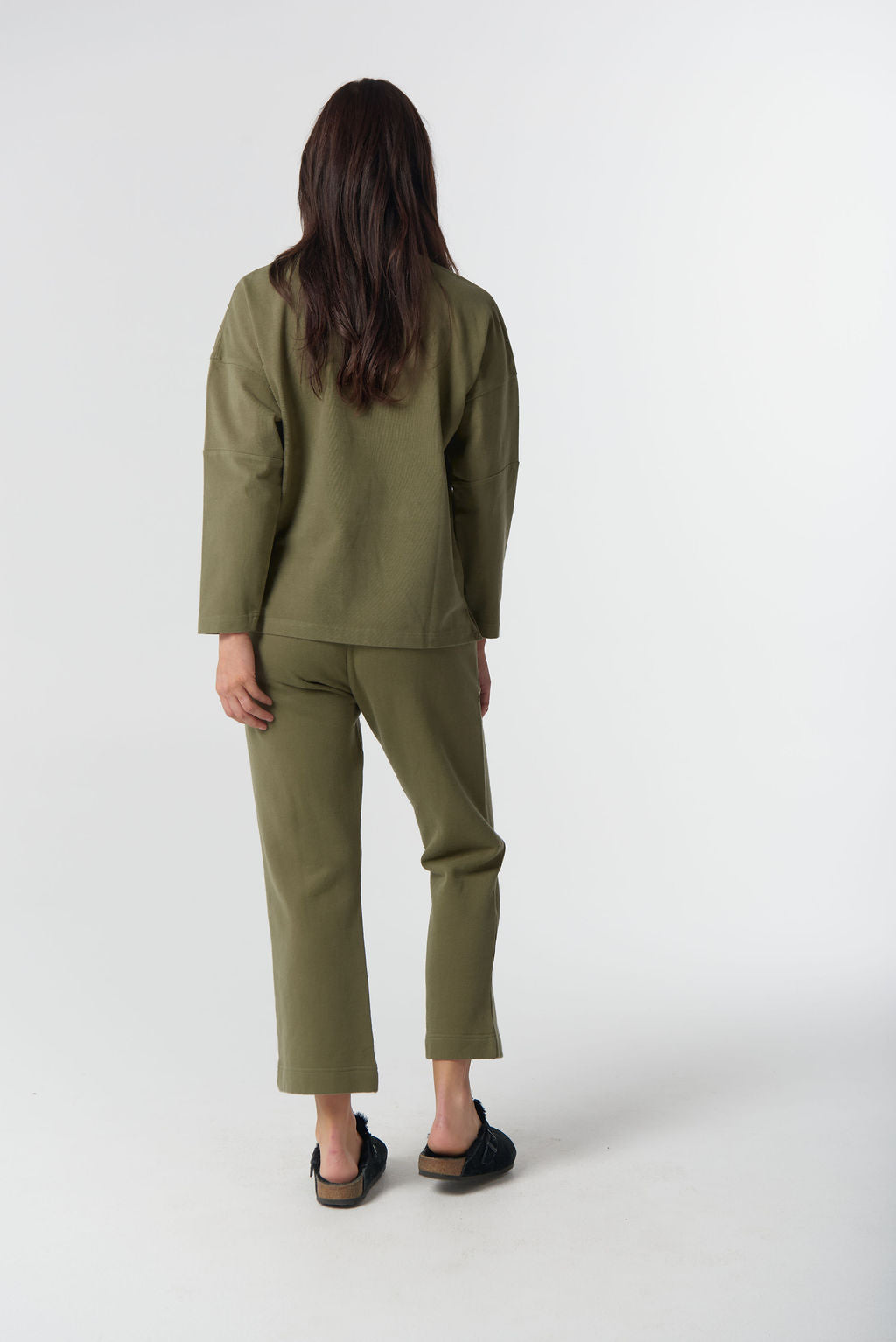 GOONDIWINDI SUNDAY LOGO COTTON SWEATER