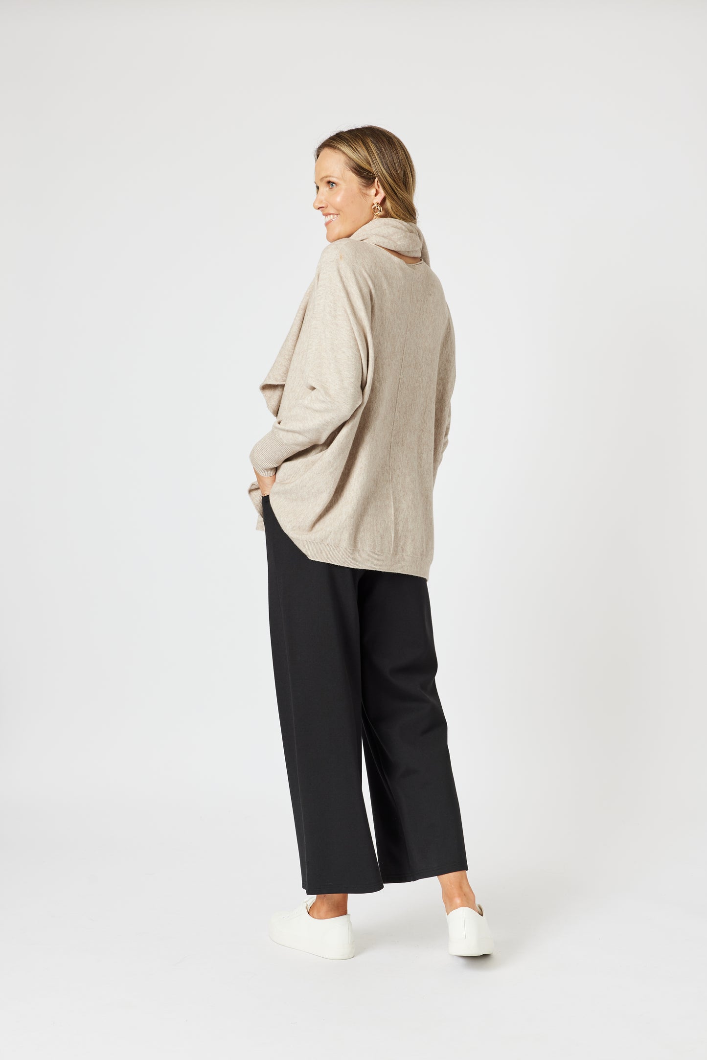 CLARITY REMY SCARF KNIT