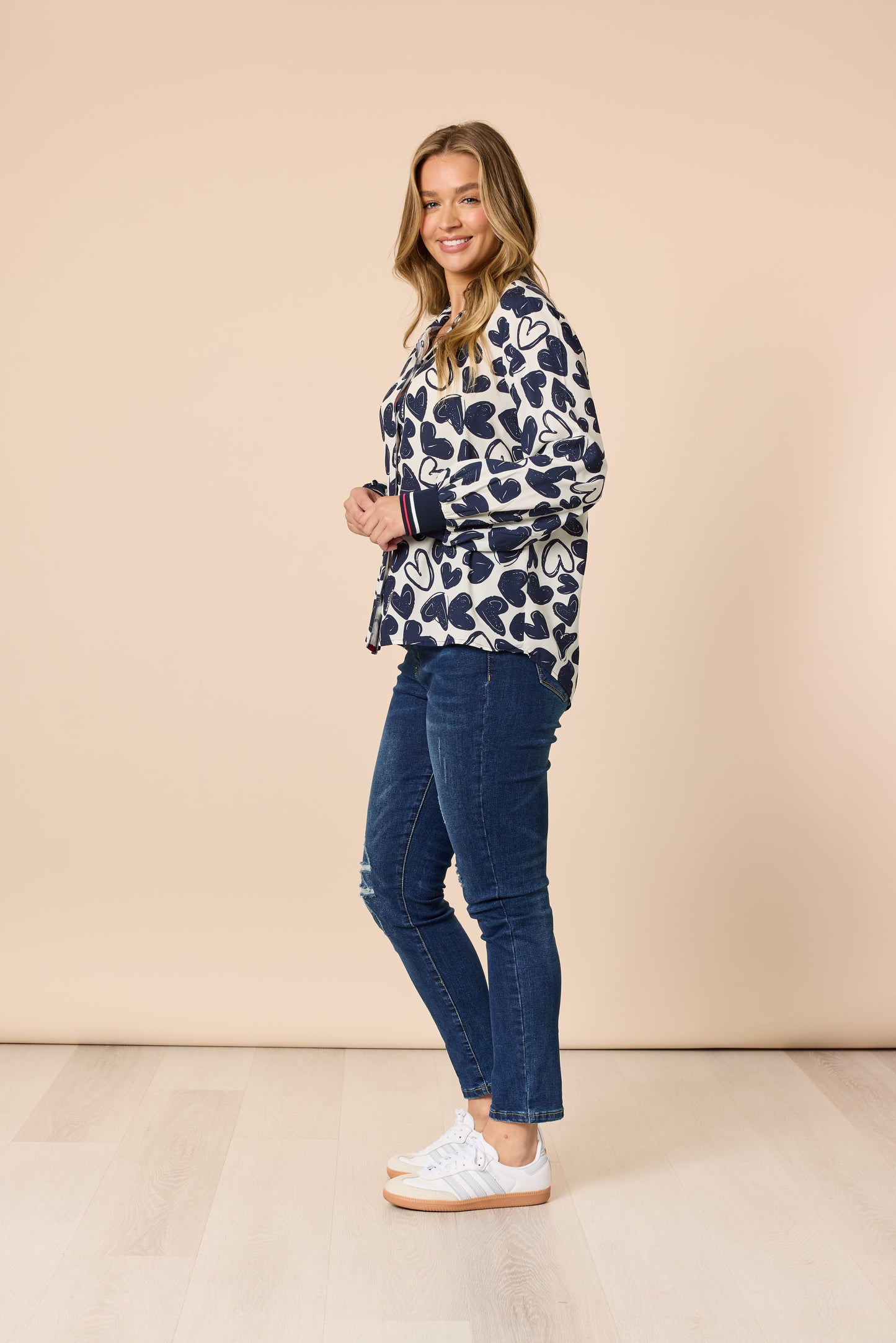 THREADZ LUNA HEART SHIRT