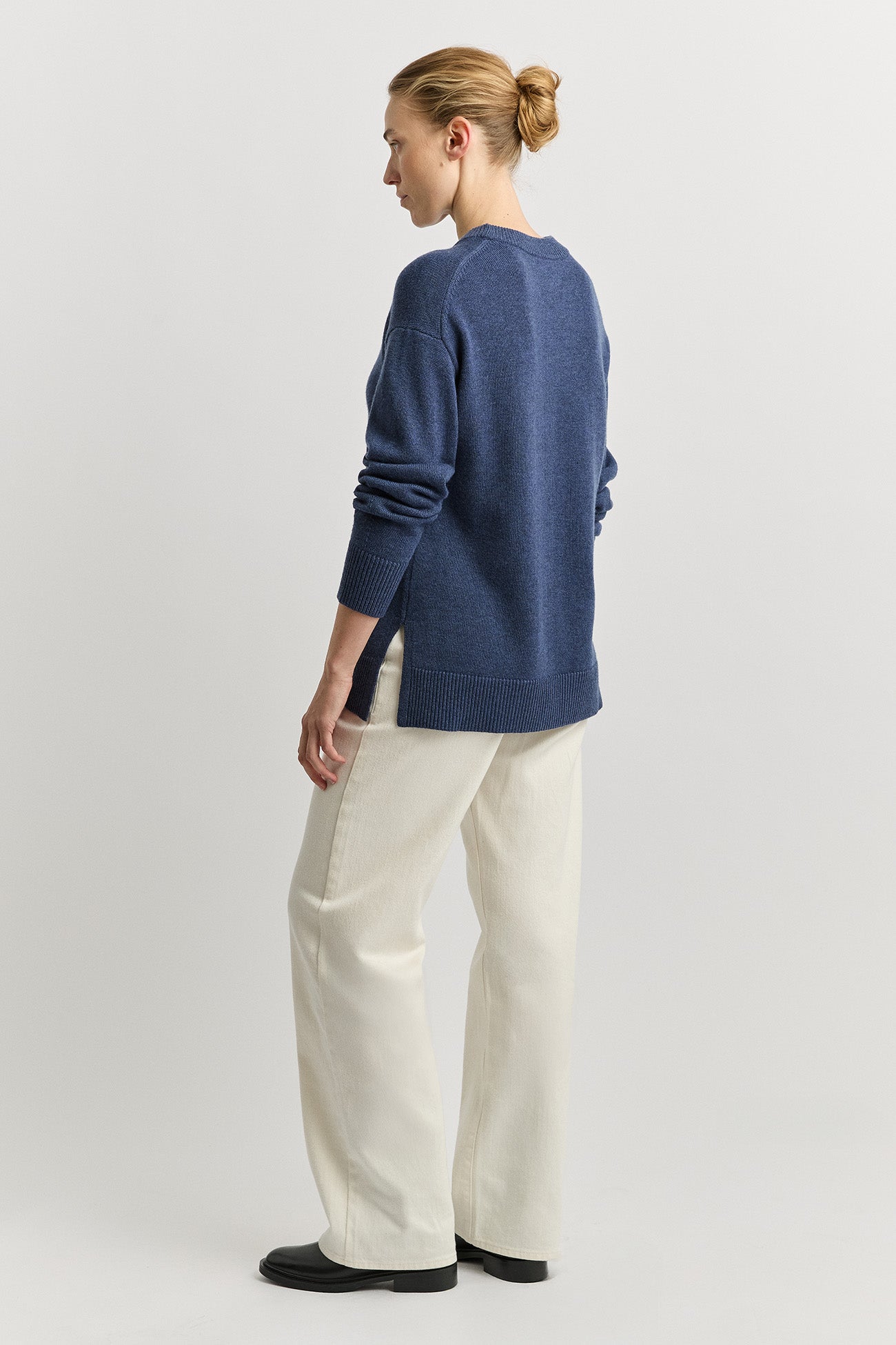 TOORALLIE RELAXED LONGLINE CREW