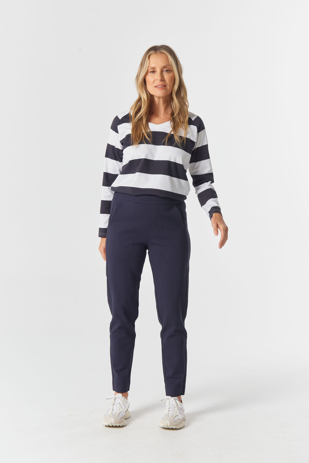 GOONDIWINDI SUNDAY PONTE JOGGER PANT