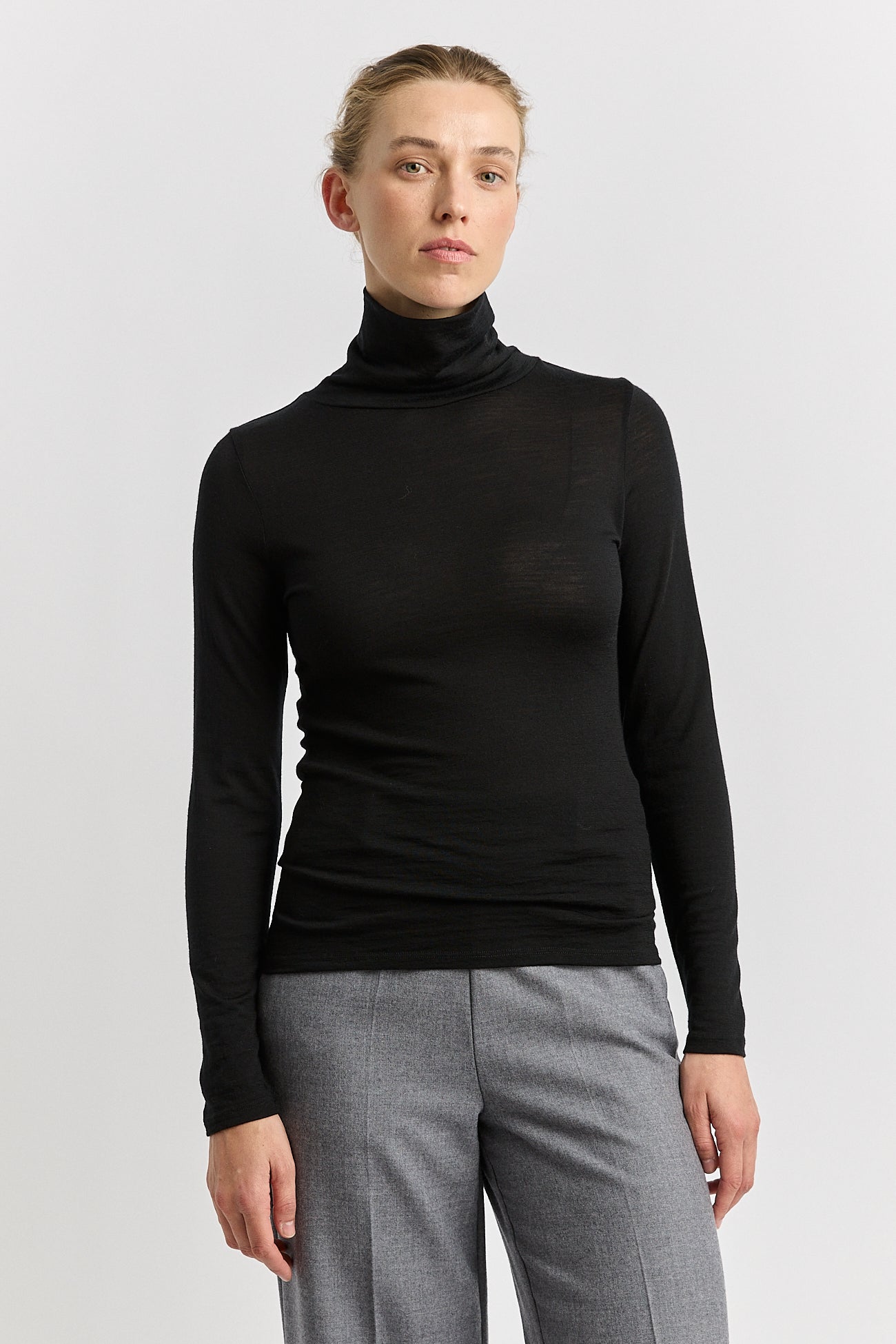 TOORALLIE TURTLE NECK MERINO TEE