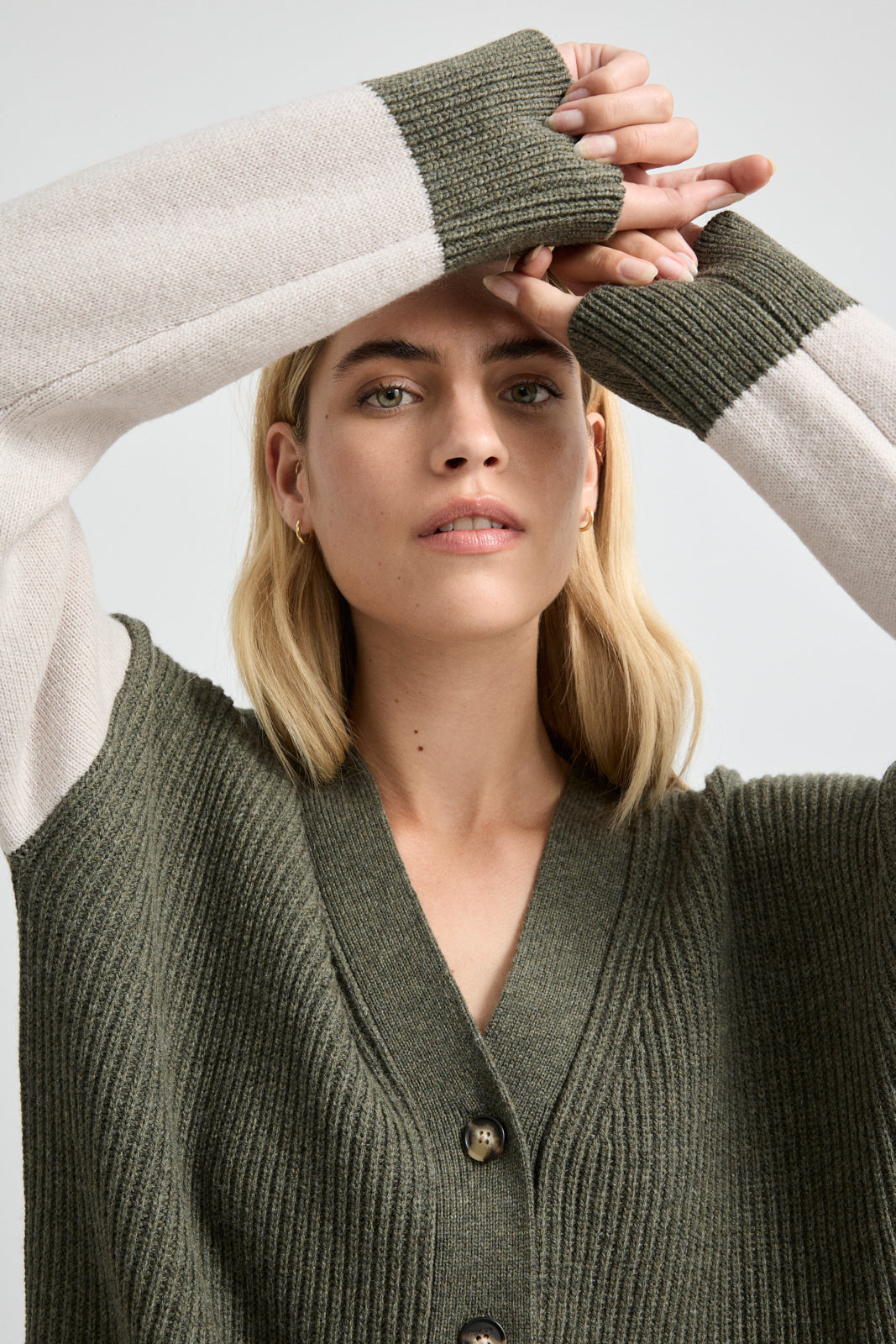TOORALLIE CONTRAST TRIM CARDIGAN