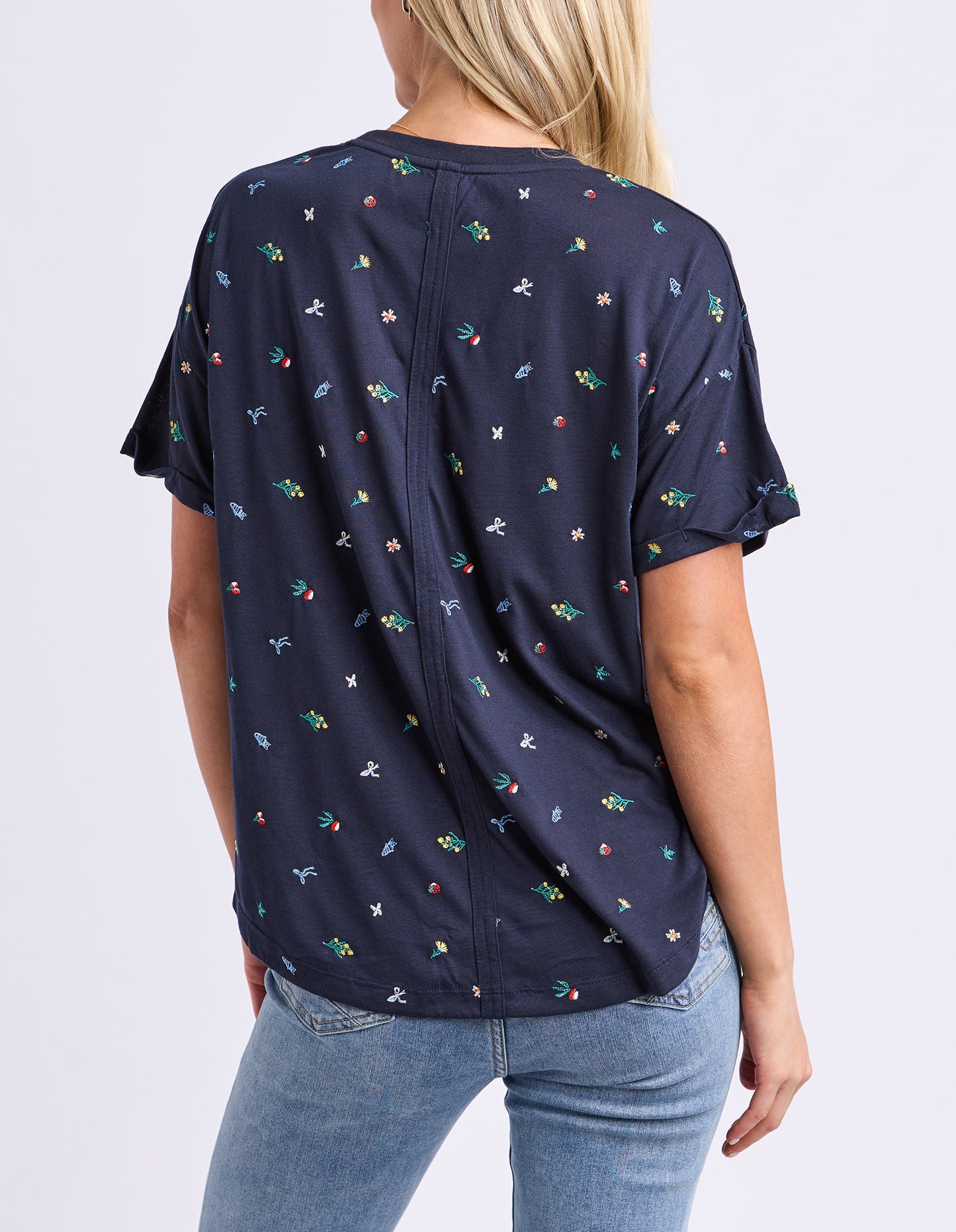 ELM FESTIVE MARKET TEE