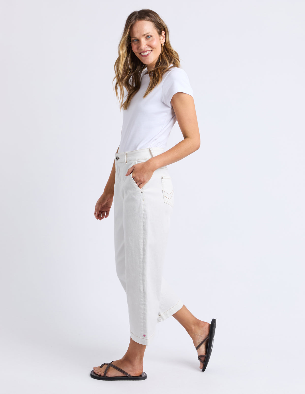 ELM SIDNEY CROPPED WIDE LEG JEAN