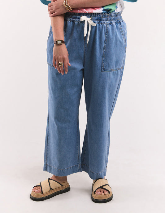 ELM GRETA SLIM LEG PANT