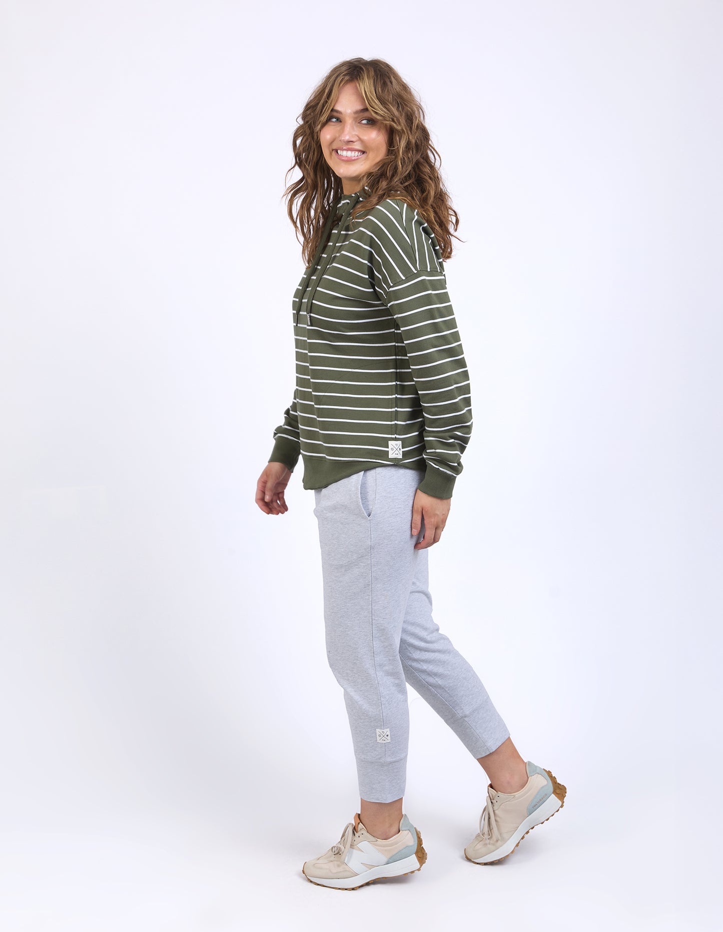 ELM LOUNGER SCOOP HOODIE