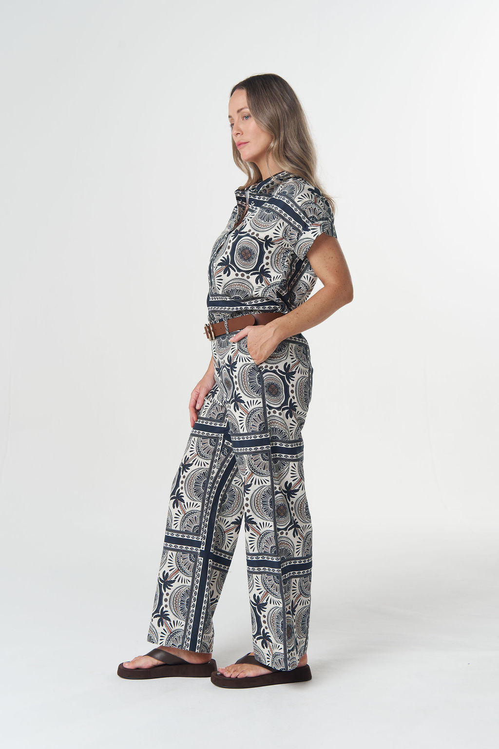 GOONDIWINDI TAILORED PRINTED PANT
