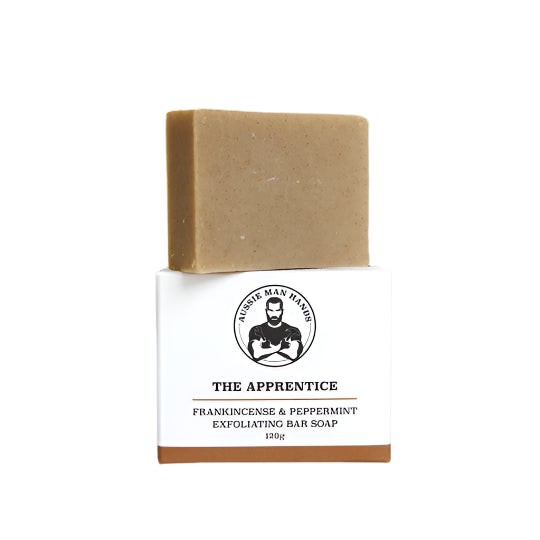 AUSSIE MAN HANDS SOAP