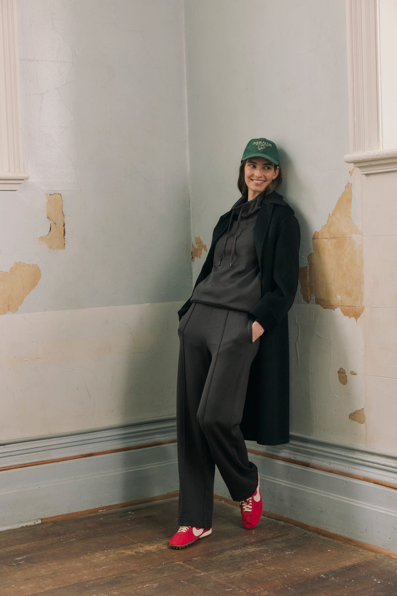 TOORALLIE LOUNGE FUNNEL NECK