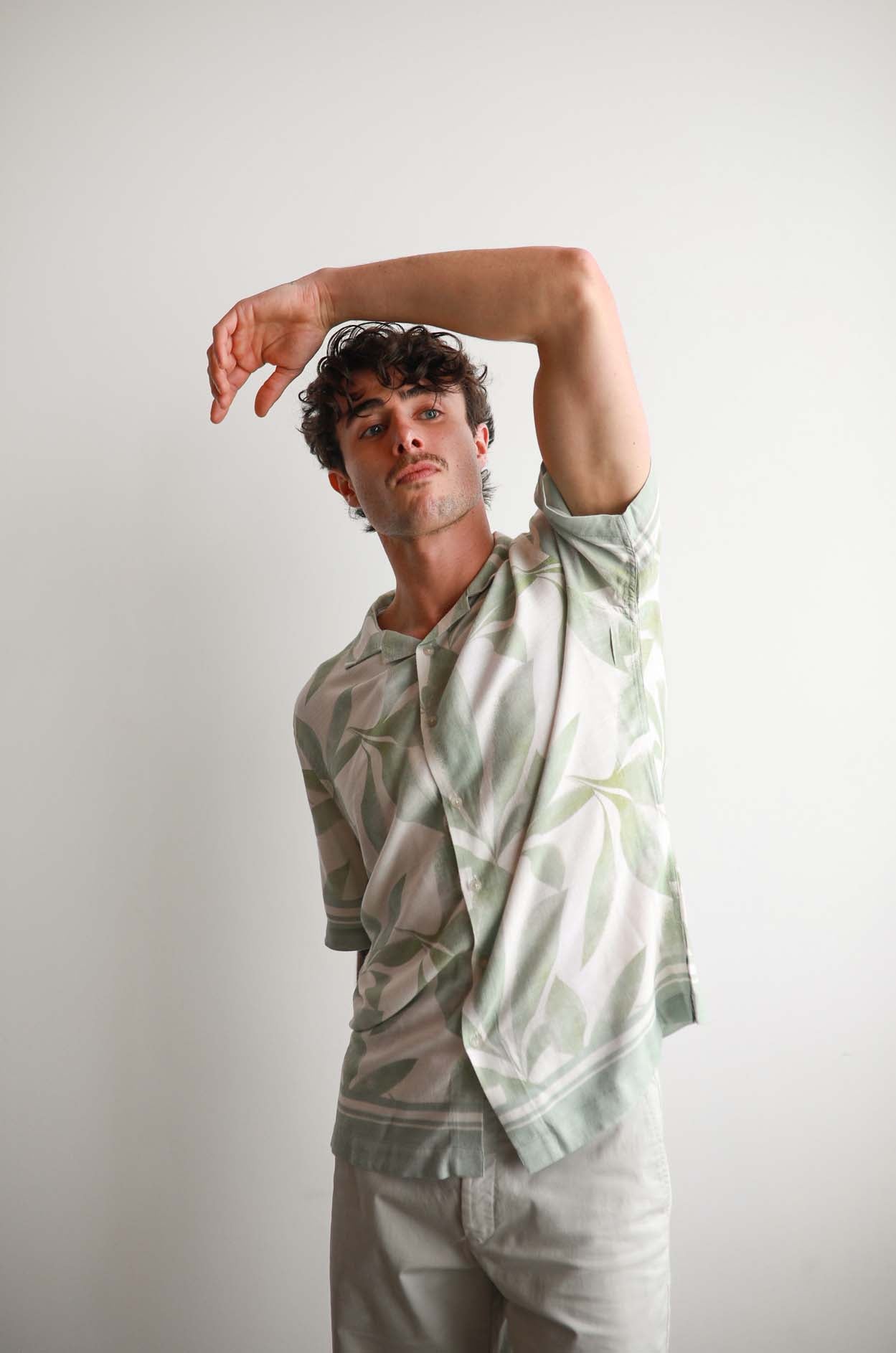 JAMES HARPER BANANA LEAF SS SHIRT