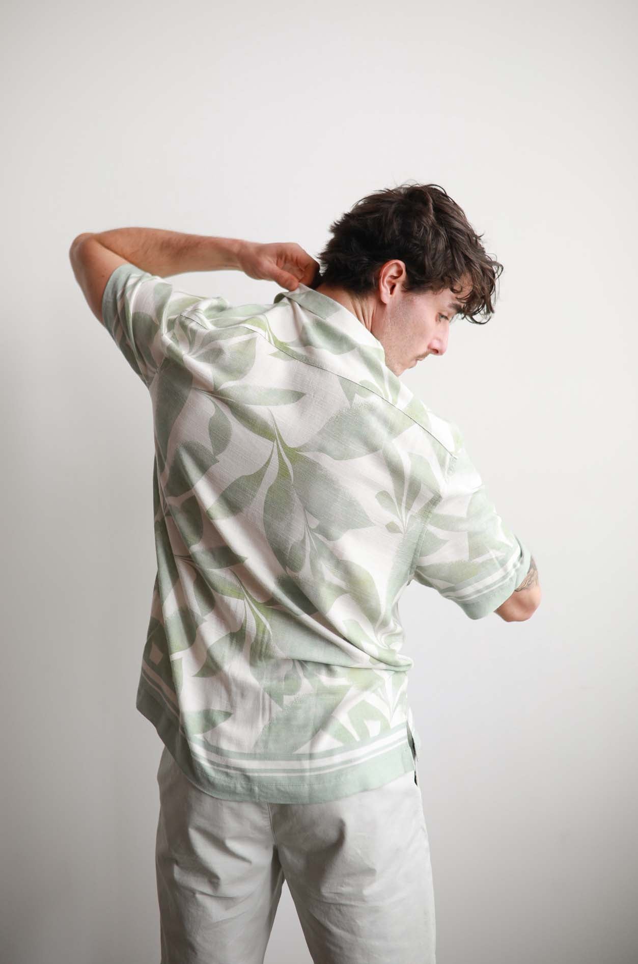 JAMES HARPER BANANA LEAF SS SHIRT