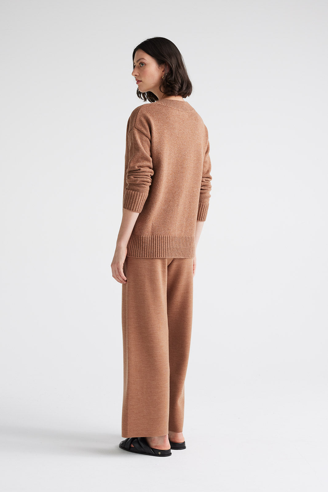 TOORALLIE JERSEY V-NECK JUMPER