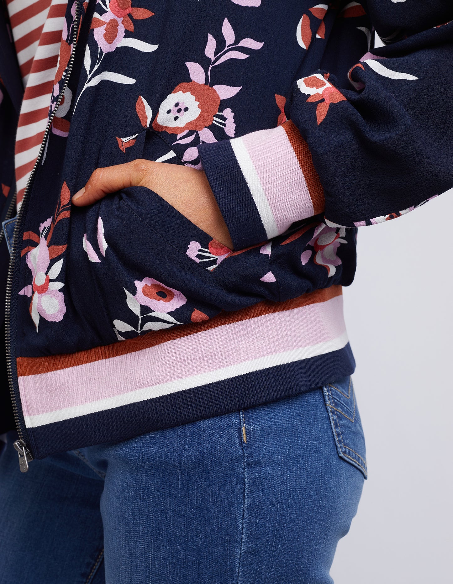 ELM SLOANE FLORAL JACKET