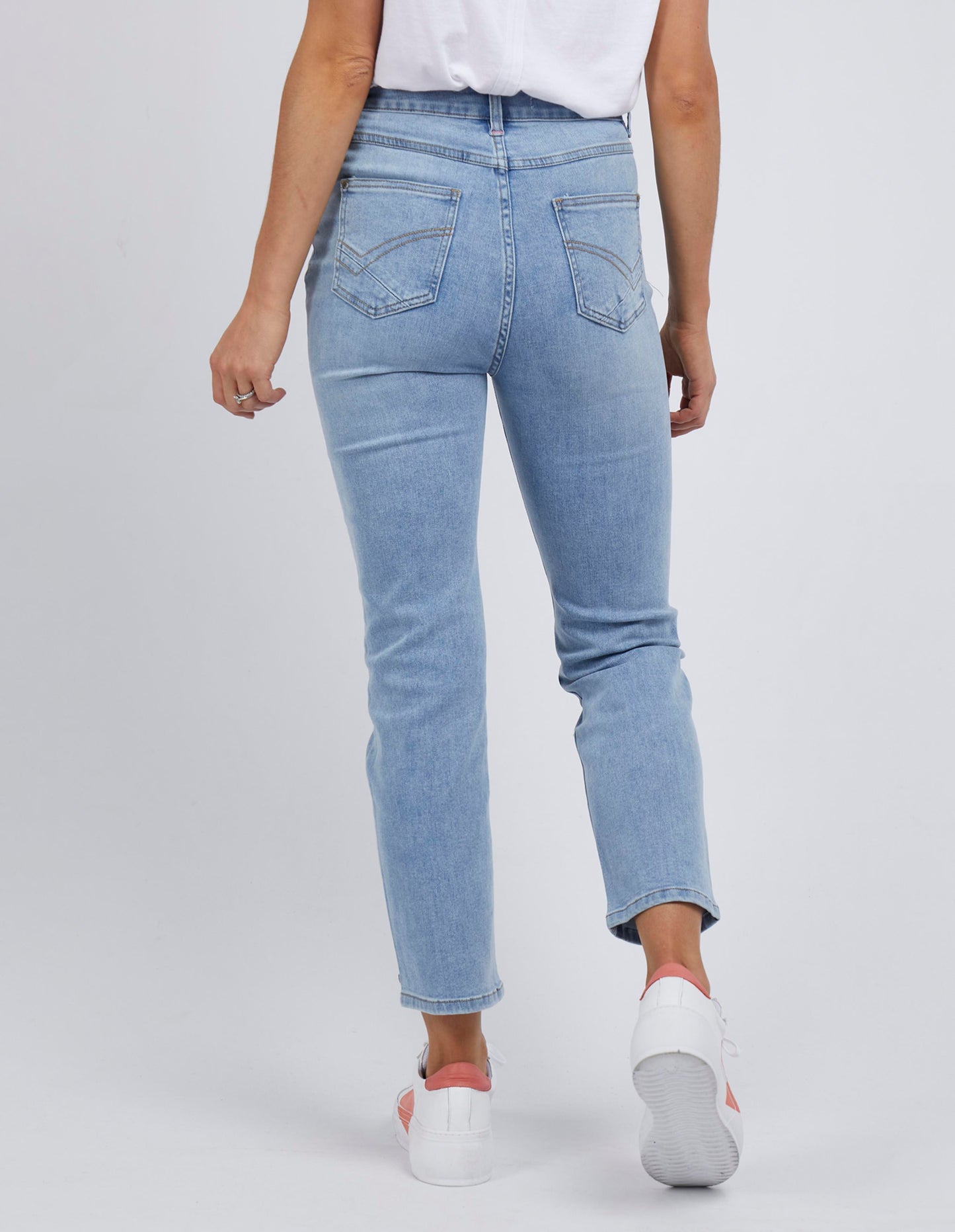 ELM ADA STRAIGHT LEG JEAN