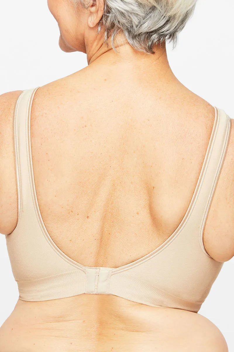 PLAYTEX COMFORT REVOLUTION CONTOUR WIREFREE BRA