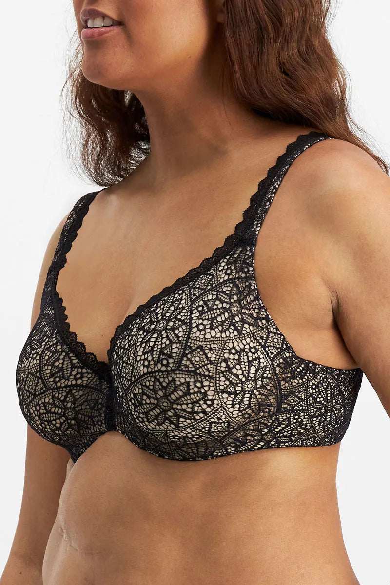 BERLEI BARELY THERE LACE BRA